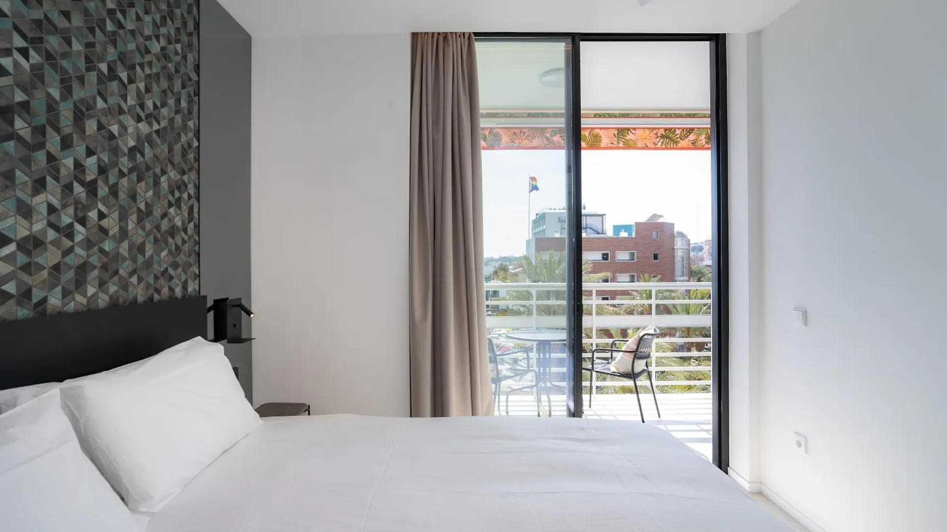 Torre De La Roca With Amazing Sea Views! Apartment Torremolinos