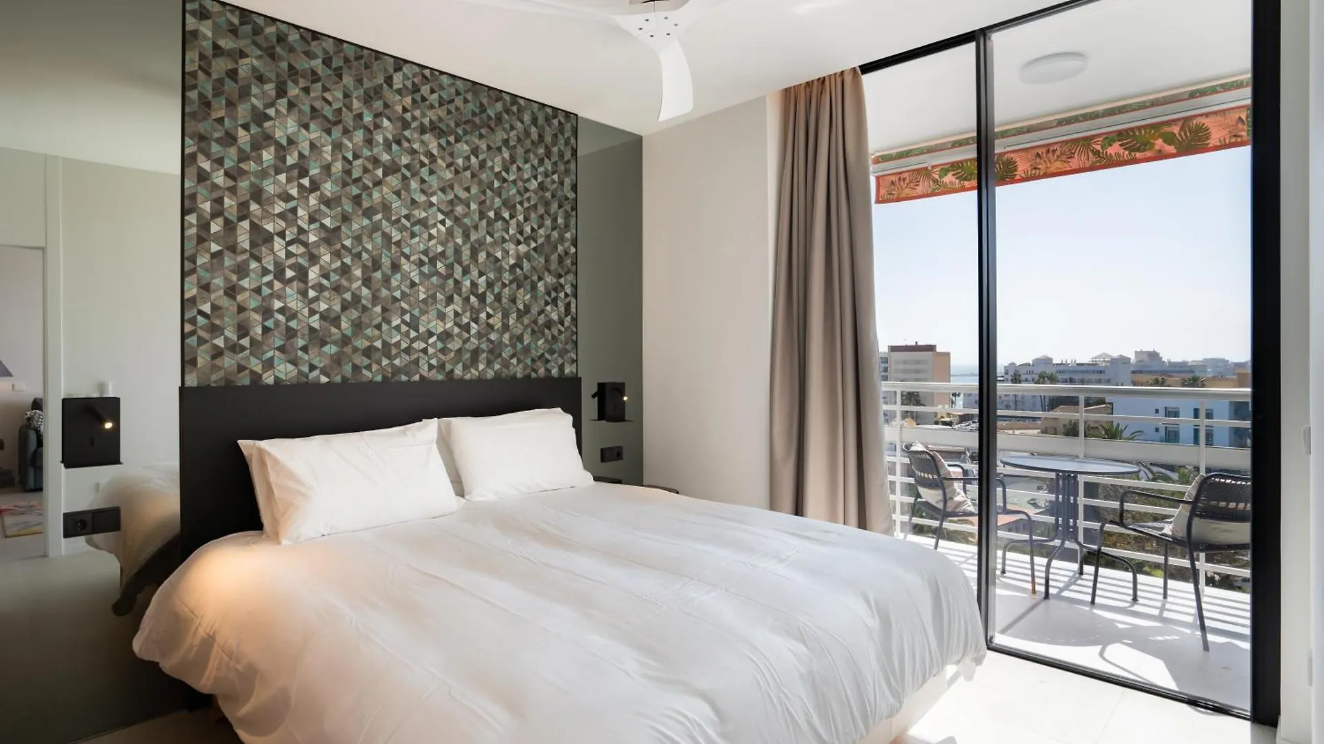 Torre De La Roca With Amazing Sea Views! Apartment Torremolinos