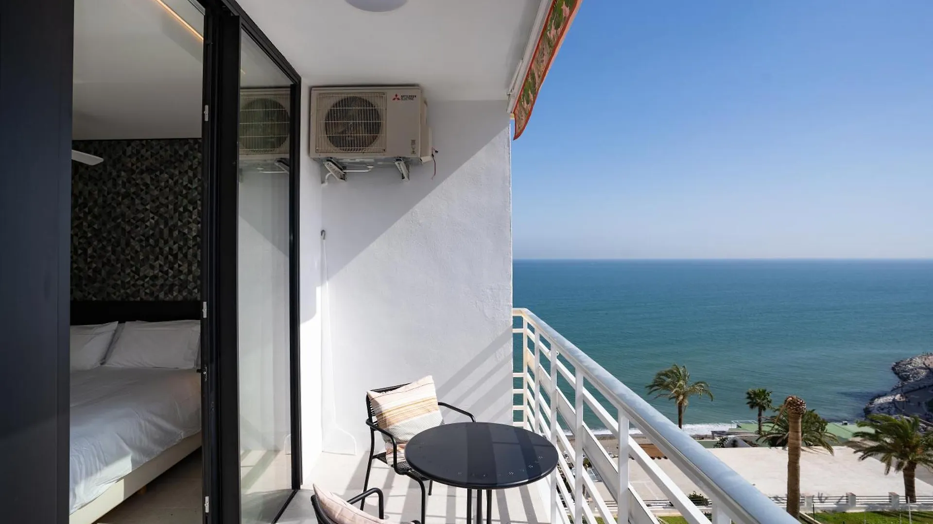 Torre De La Roca With Amazing Sea Views! Apartment Torremolinos